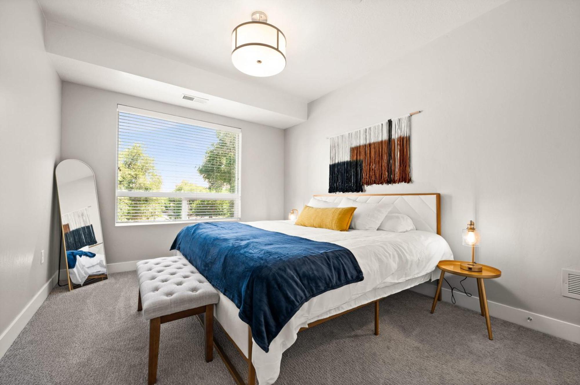 Cozy Getaway Near Center * Salt Lake City