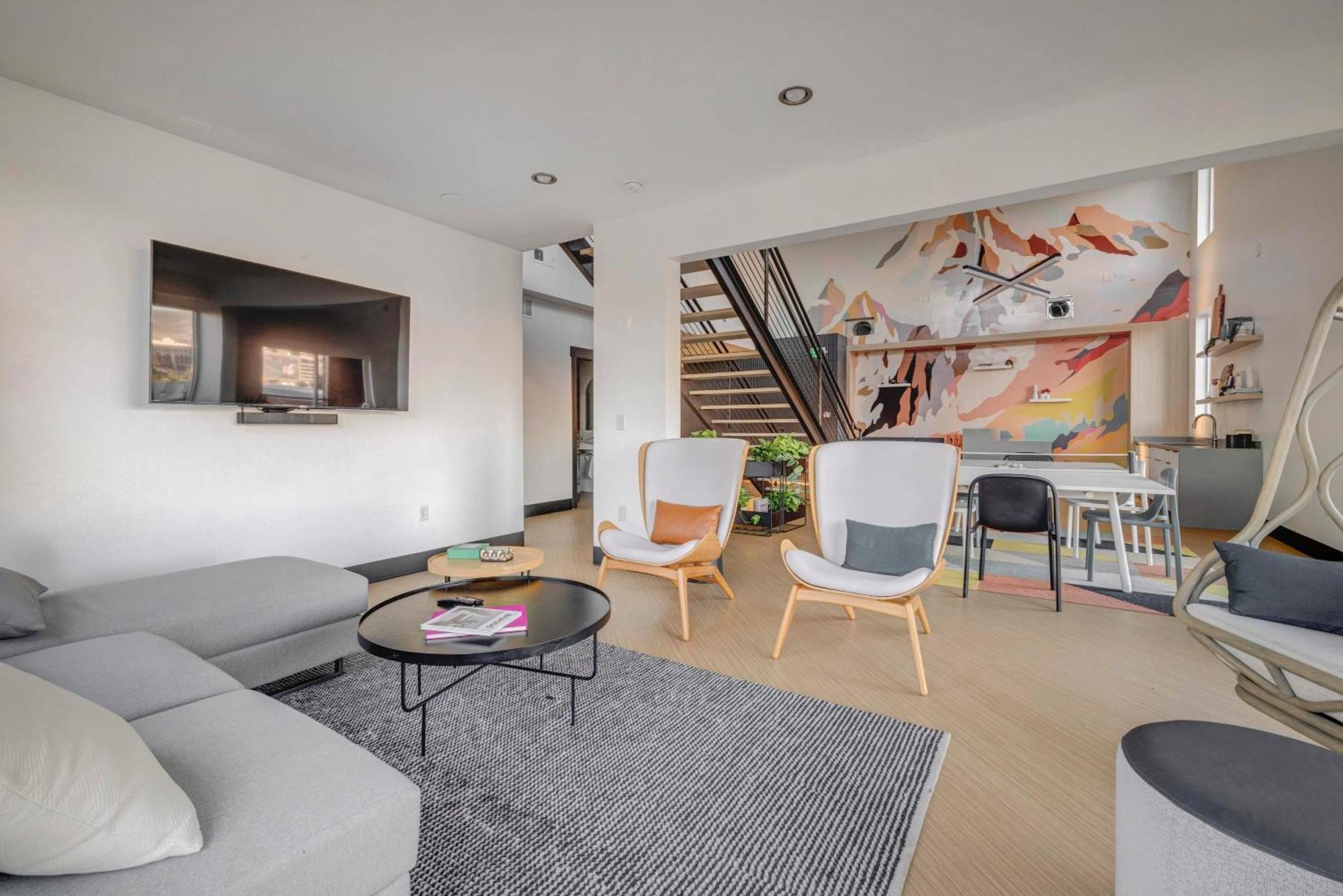 Apartment Cozy Getaway Near Center Salt Lake City